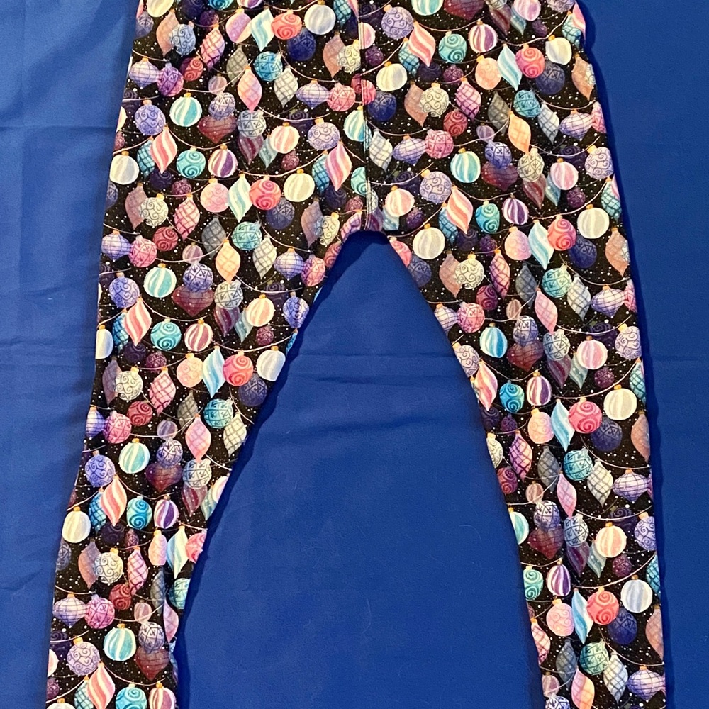 Christmas Ornament Leggings
